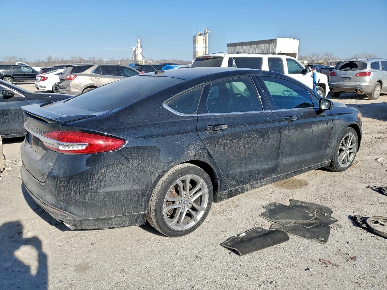 Lot #3317181138 2017 FORD FUSION SE