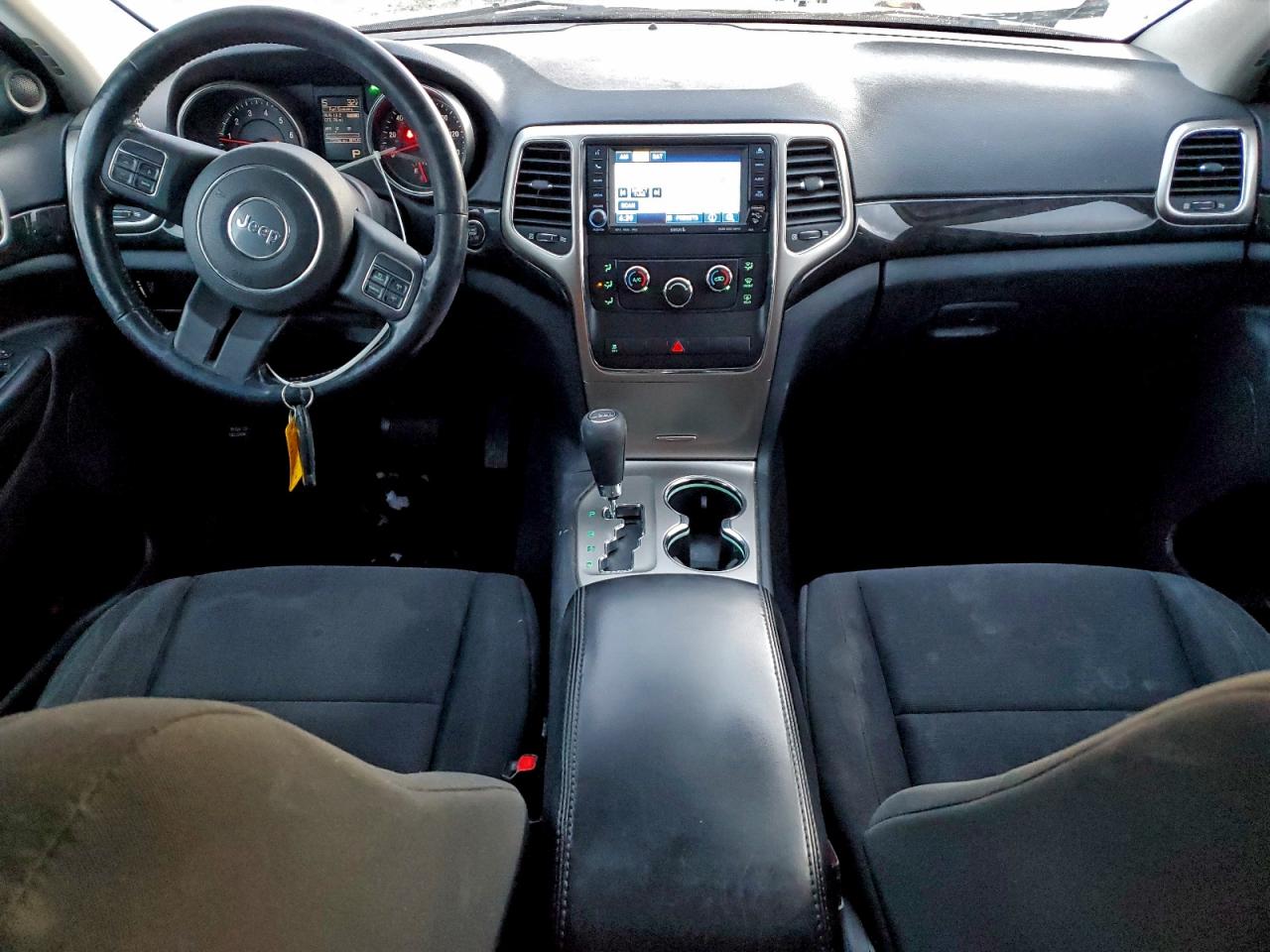 JEEP GRAND CHEROKEE LAREDO