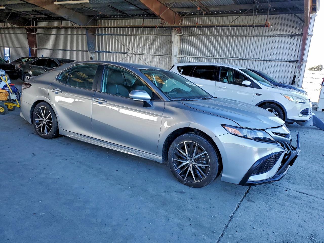 TOYOTA CAMRY SE NIGHT SHADE