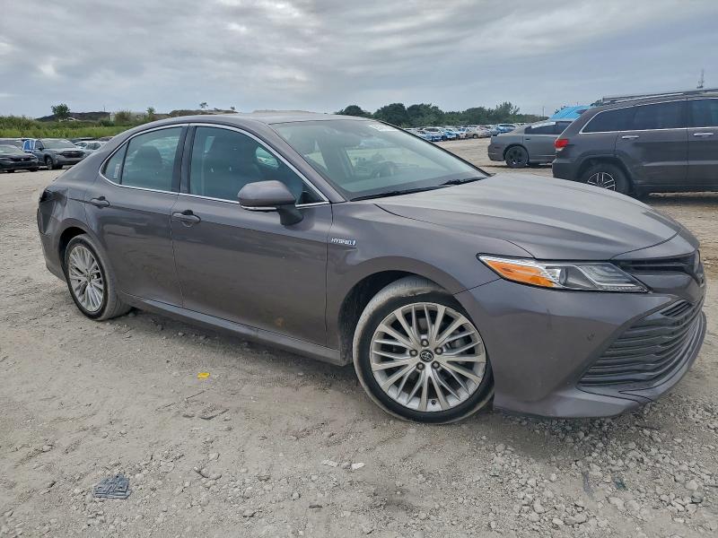 2019 TOYOTA CAMRY HYBR #3310359019
