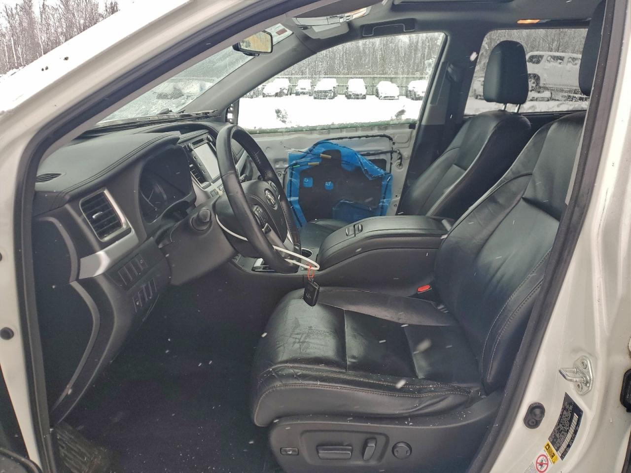 TOYOTA HIGHLANDER XLE