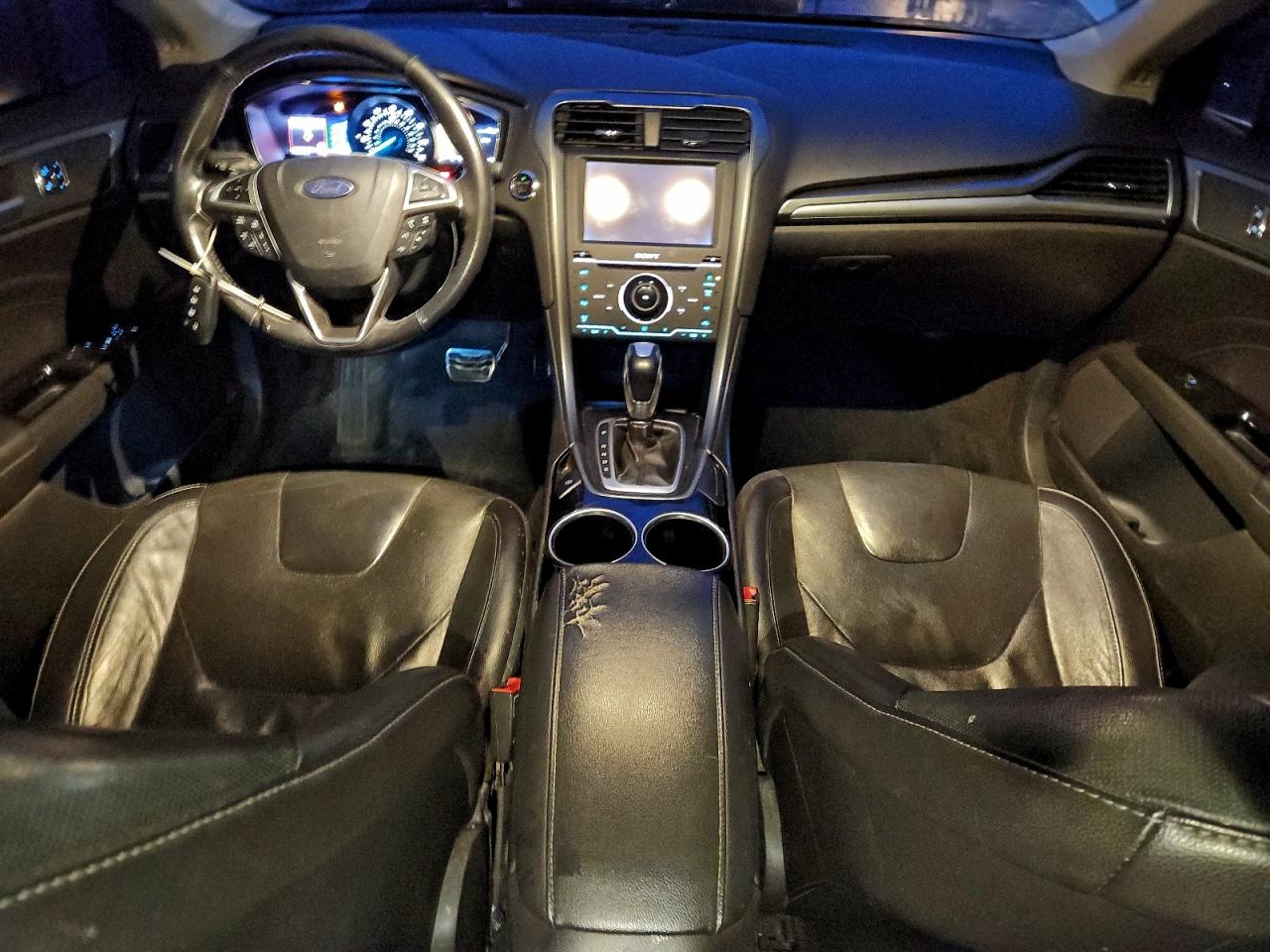 FORD FUSION TITANIUM