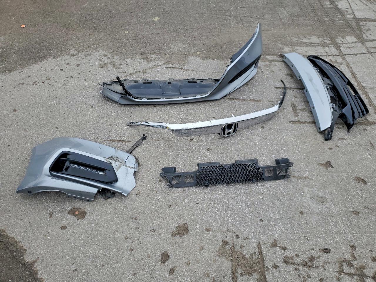 Lot #3311655292 2018 HONDA ACCORD TOU