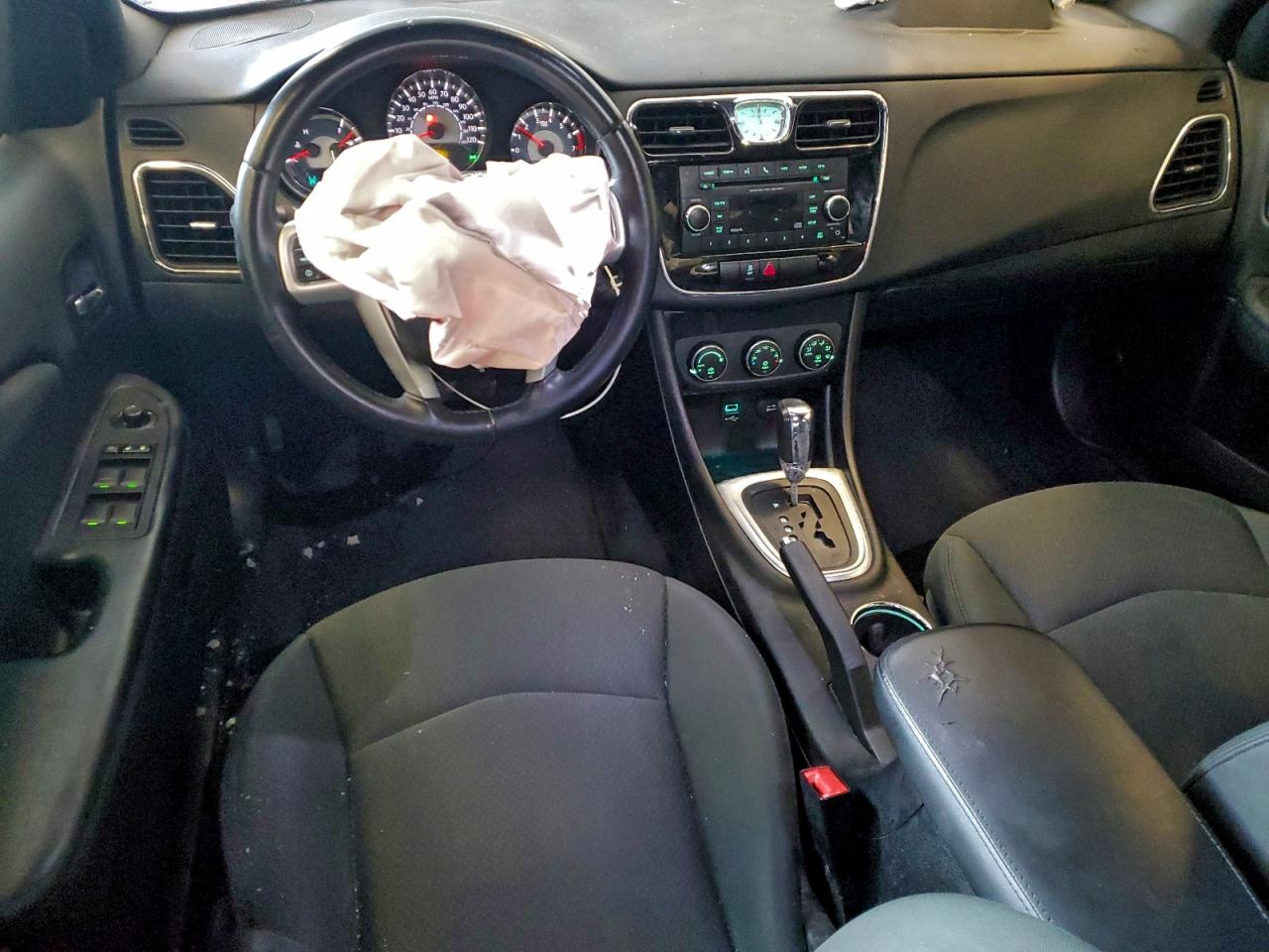 CHRYSLER 200 TOURING