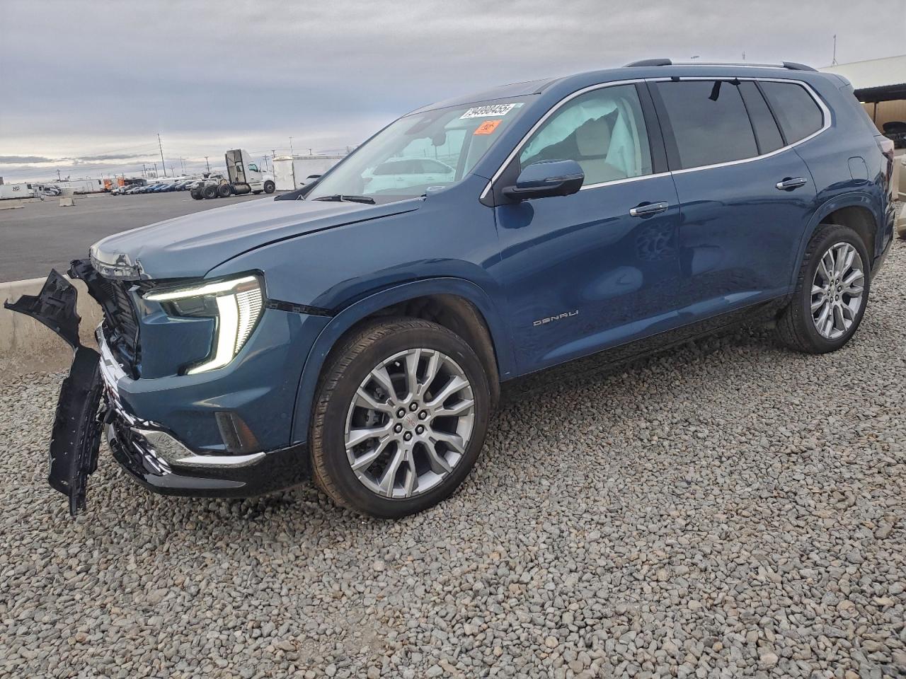 GMC ACADIA DENALI
