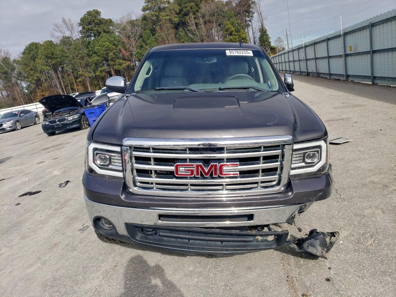 GMC SIERRA K1500 SLE