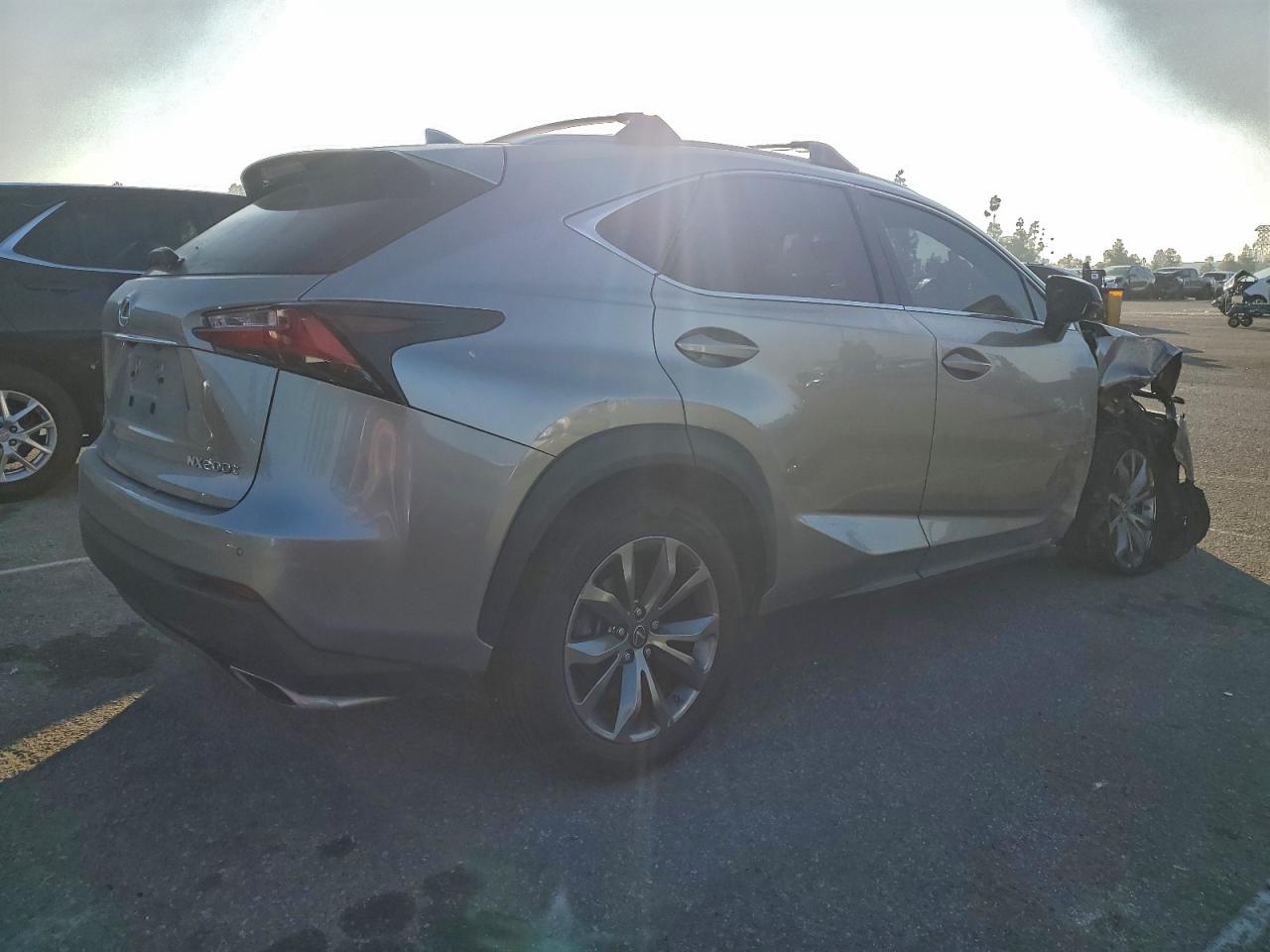 LEXUS NX 200T BASE