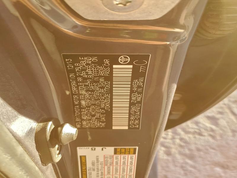 2014 TOYOTA PRIUS #3303847572