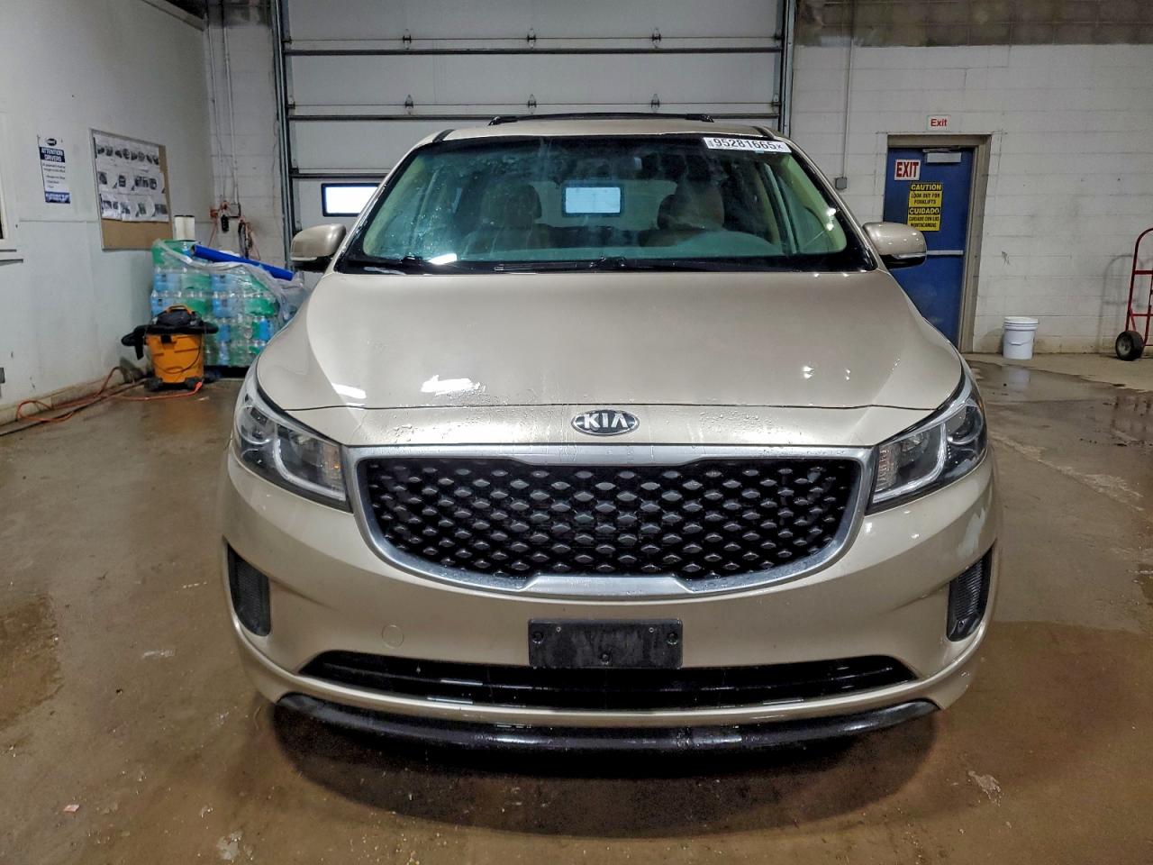 Lot #3305313318 2016 KIA SEDONA LX