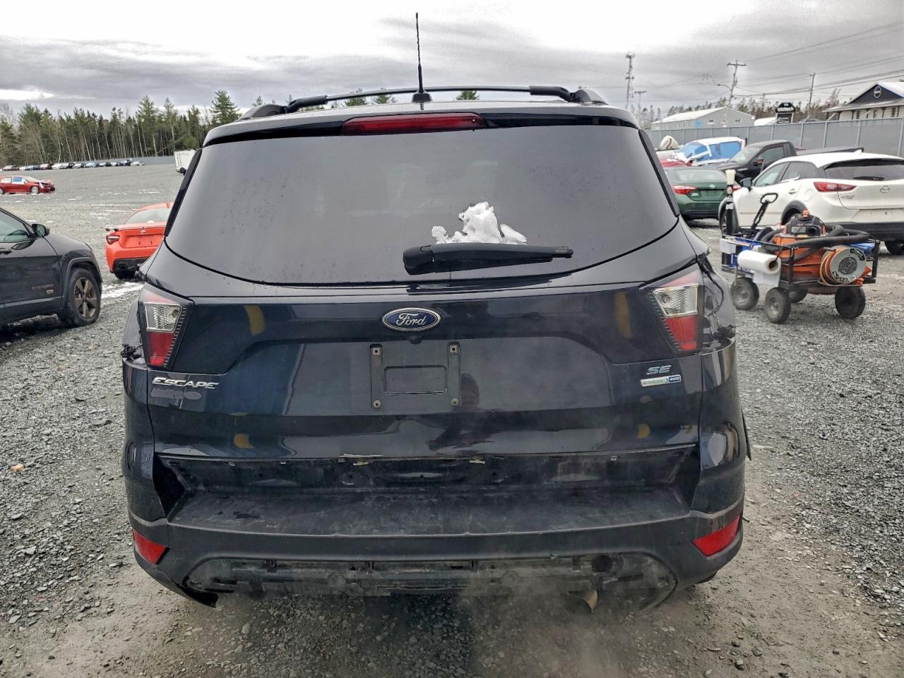FORD ESCAPE SE
