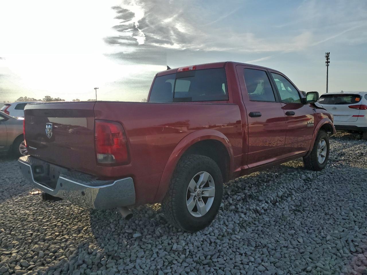 RAM 1500 SLT