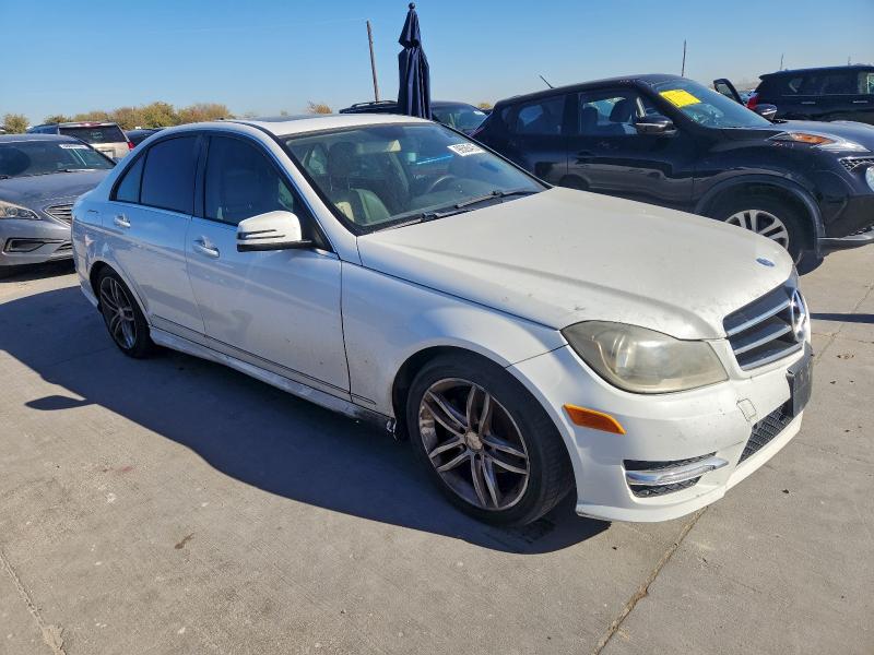 2014 MERCEDES-BENZ C 250 #3317694079