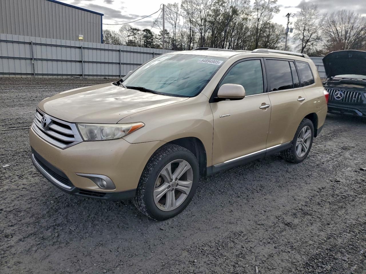 TOYOTA HIGHLANDER LIMITED