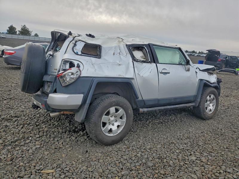 2007 TOYOTA FJ CRUISER #3301957436