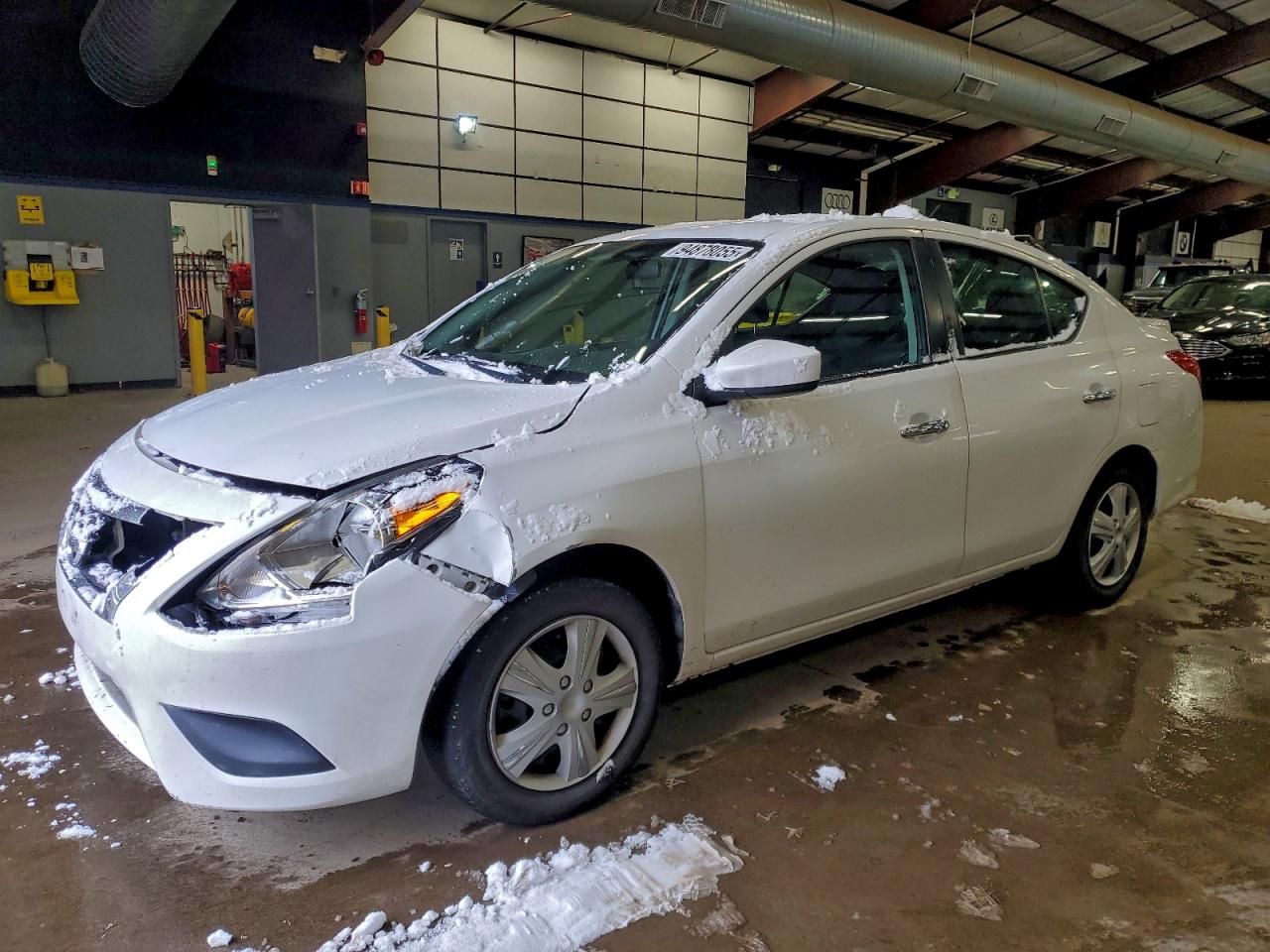 NISSAN VERSA S