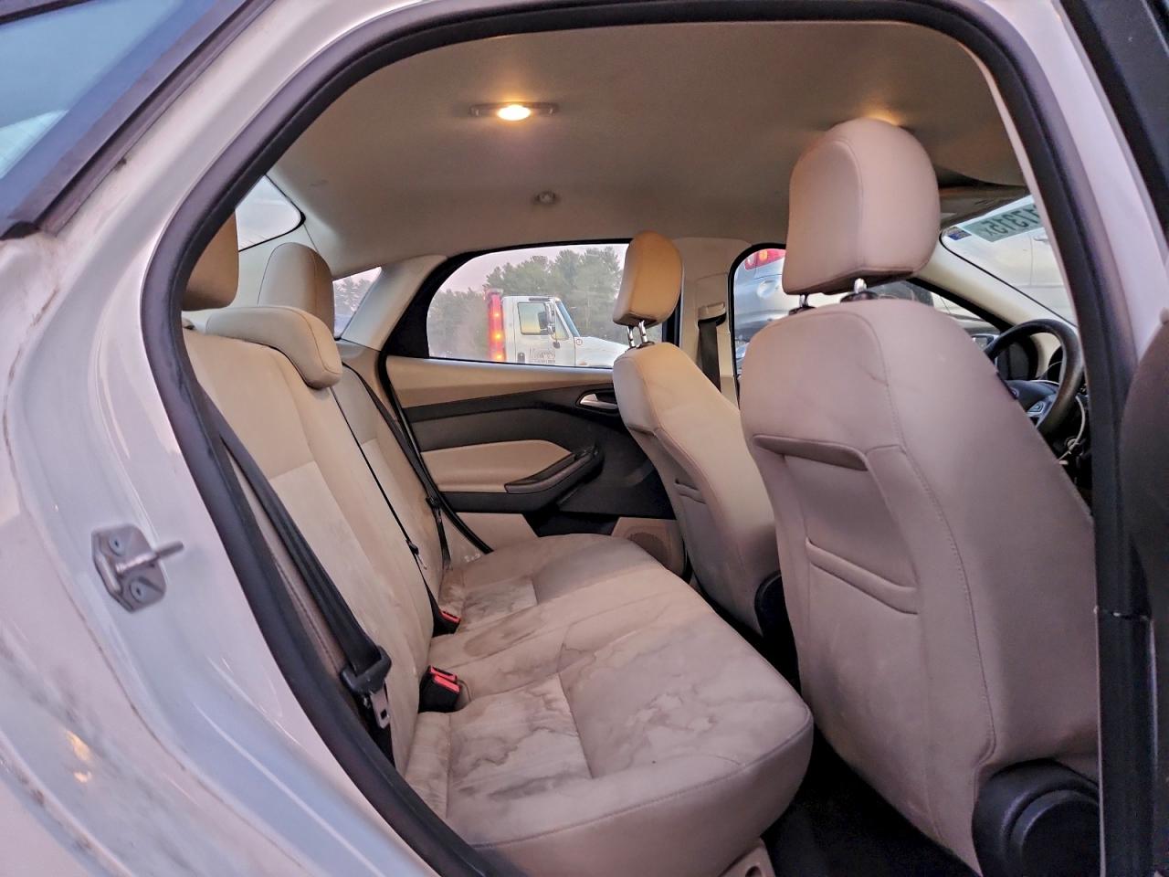 Lot #3304518451 2015 FORD FOCUS SE