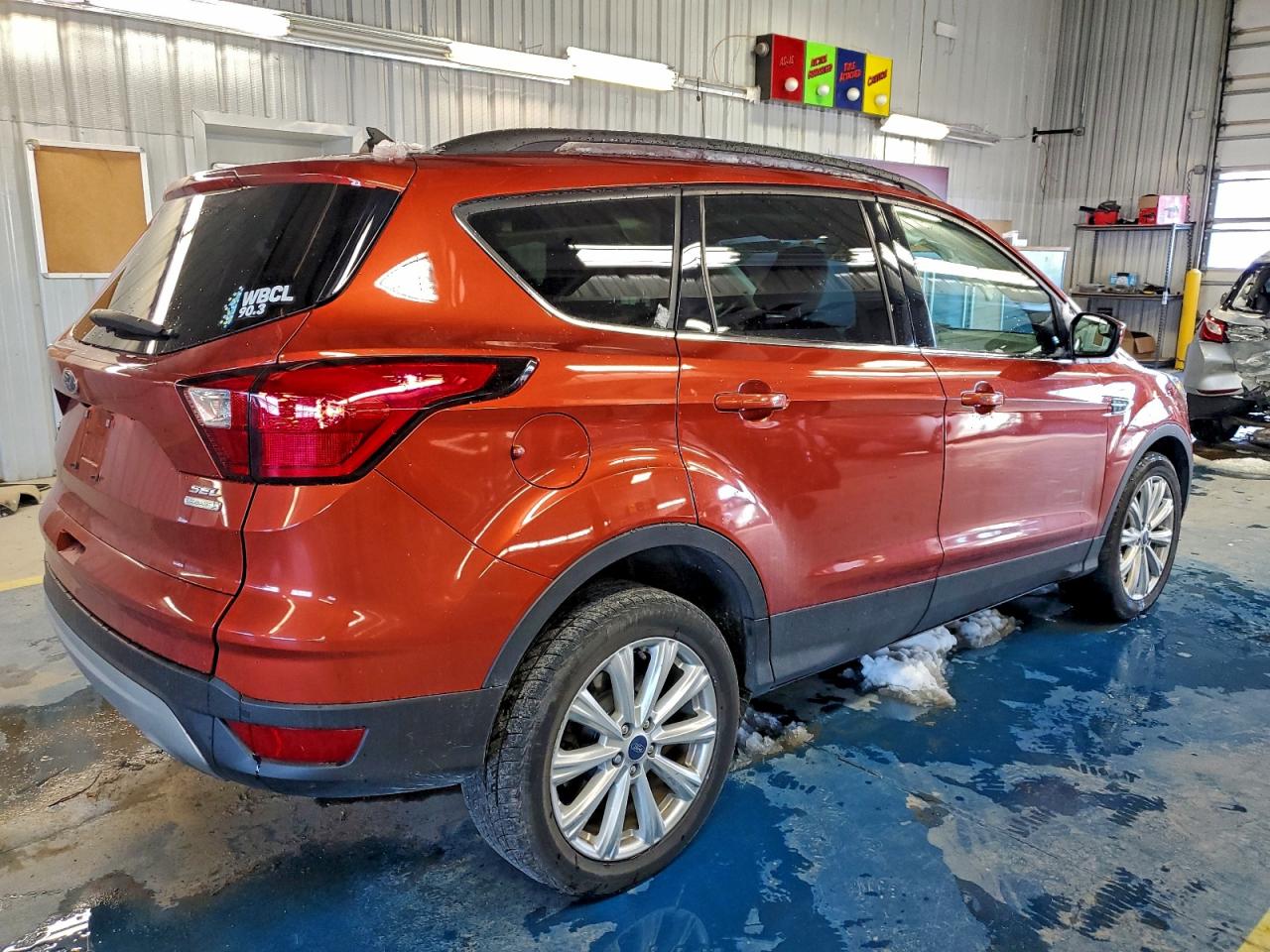 FORD ESCAPE SEL