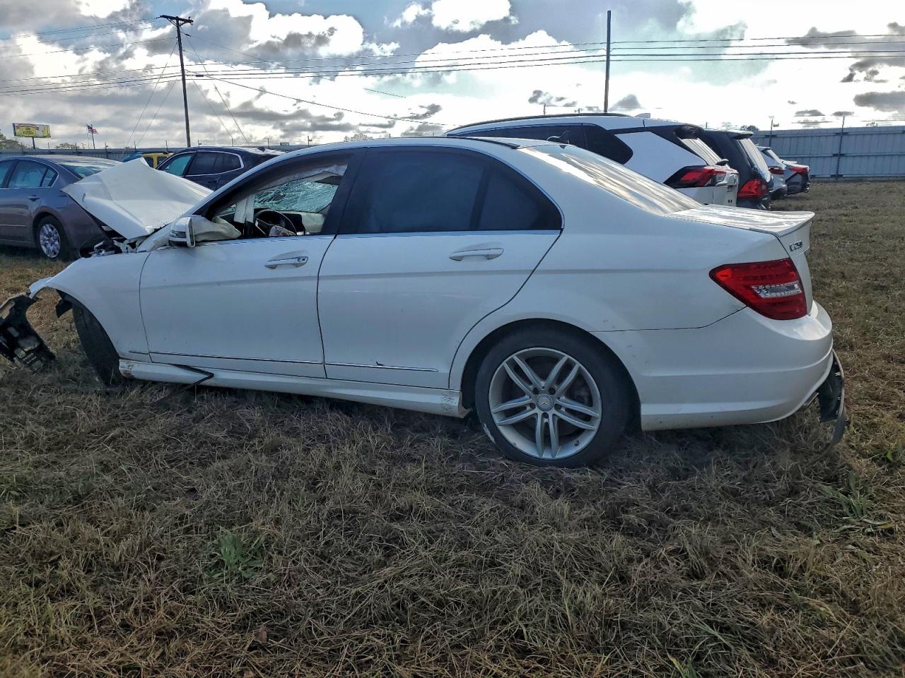 Lot #3316008772 2013 MERCEDES-BENZ C 250