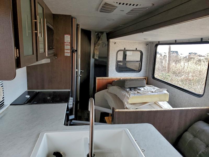 2019 WILDWOOD BY FOREST RIVER TRAVEL TRA #3301758354