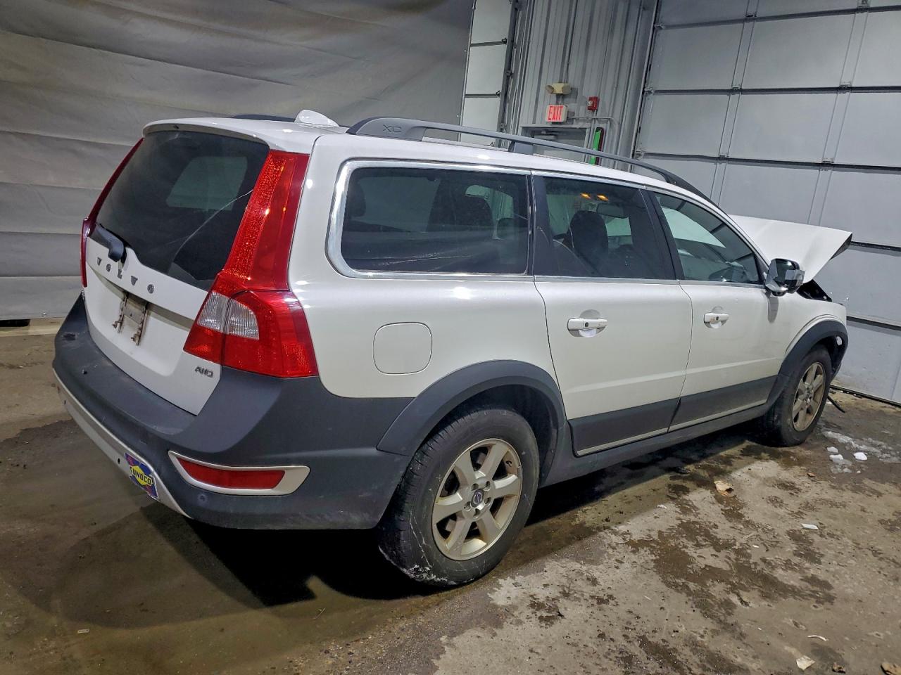 Lot #3316807398 2013 VOLVO XC70 3.2