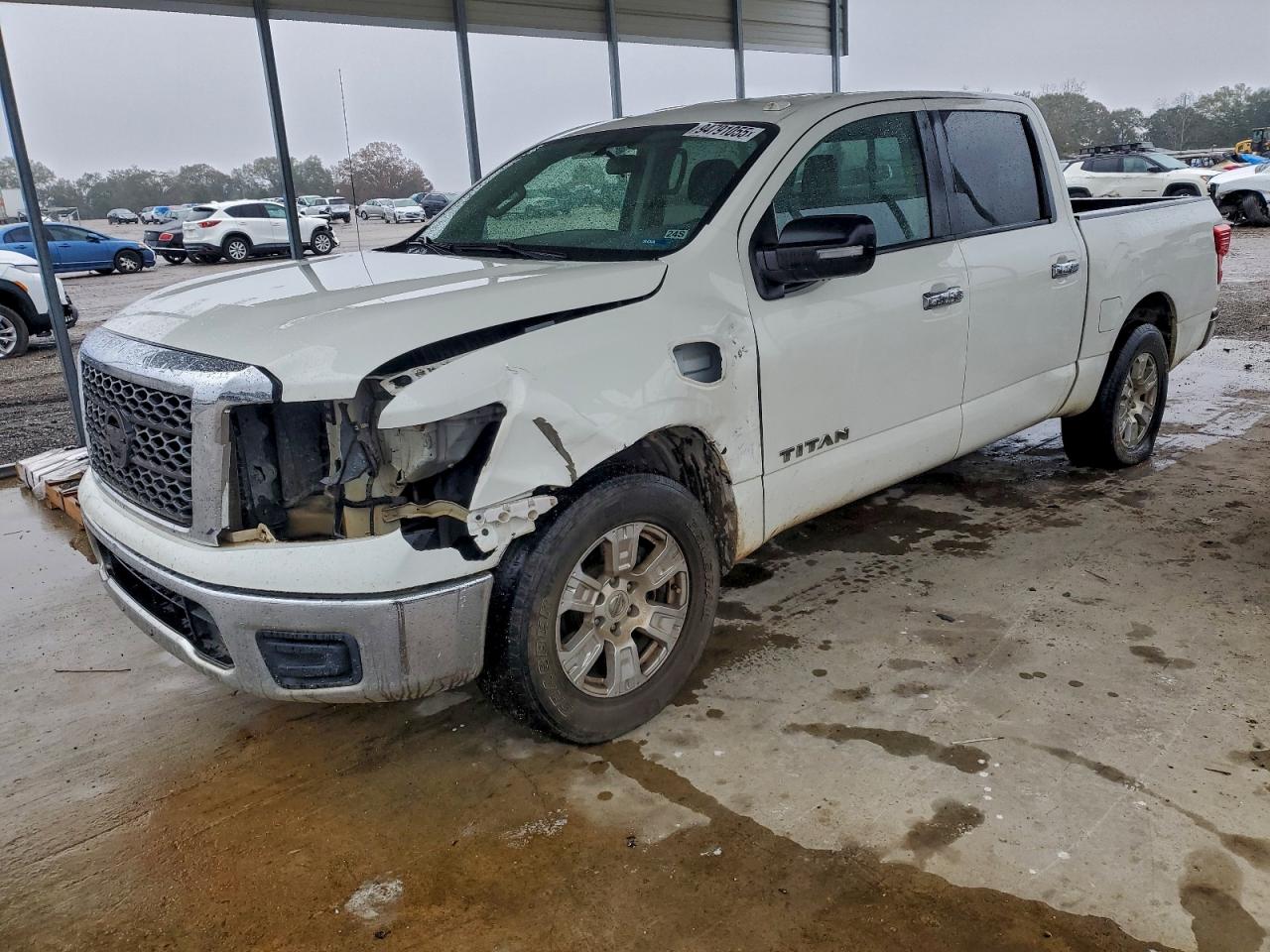 NISSAN TITAN S