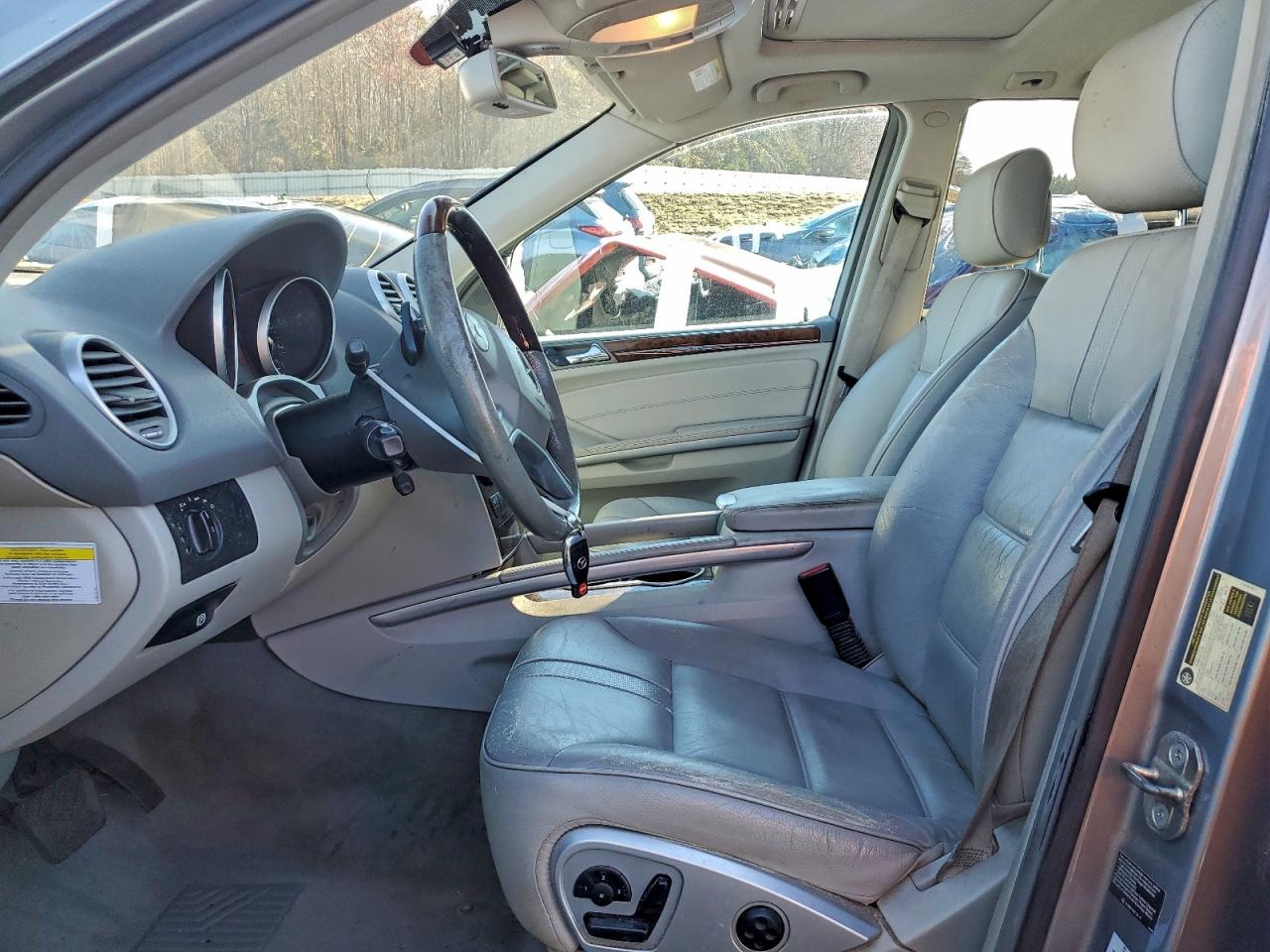 MERCEDES-BENZ M-CLASS 550 4MATIC