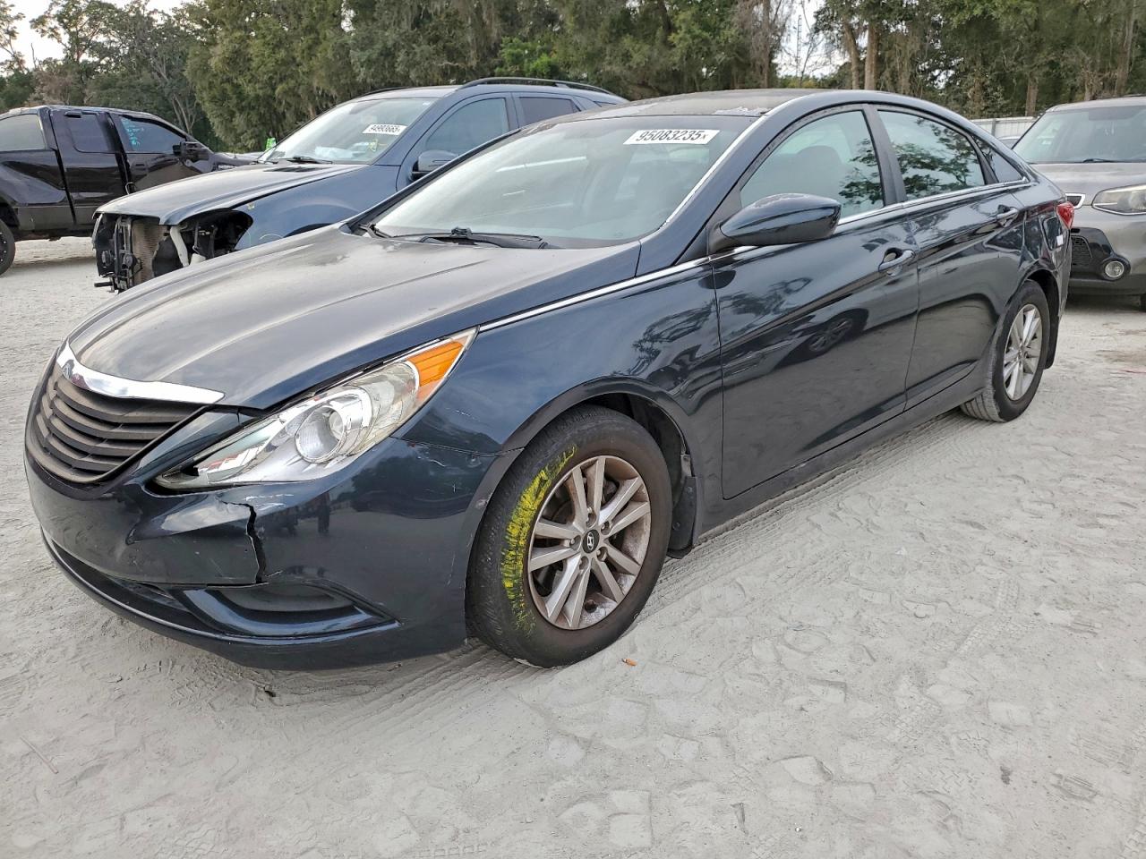 Lot #3308280154 2013 HYUNDAI SONATA GLS