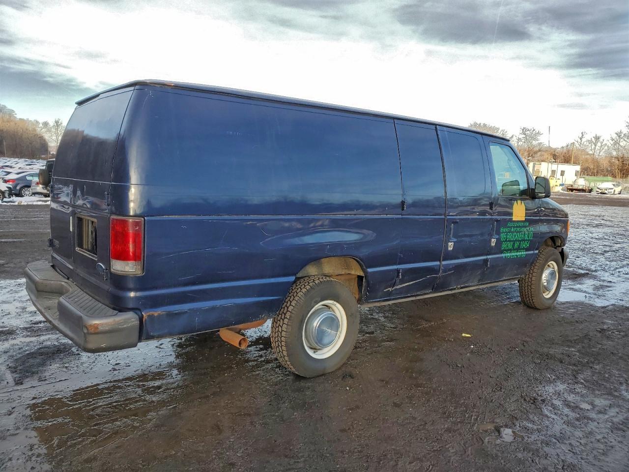 Lot #3305302339 2004 FORD ECONOLINE