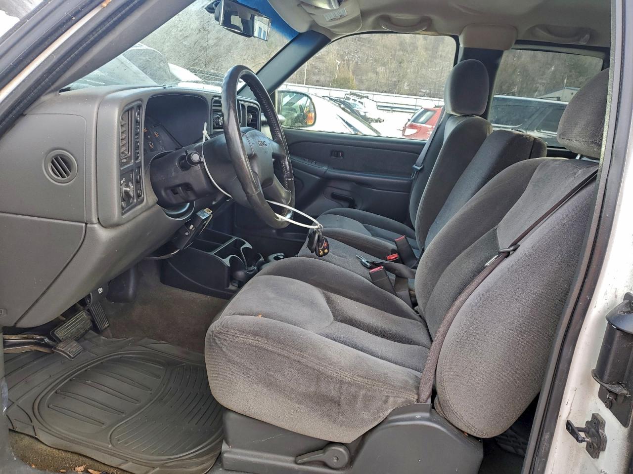 Lot #3311464261 2003 GMC NEW SIERRA