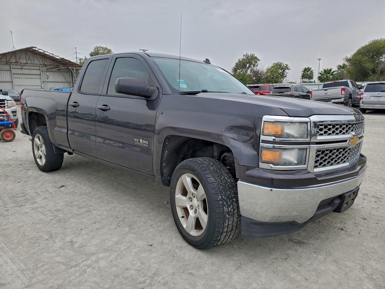 CHEVROLET SILVERADO C1500 LT