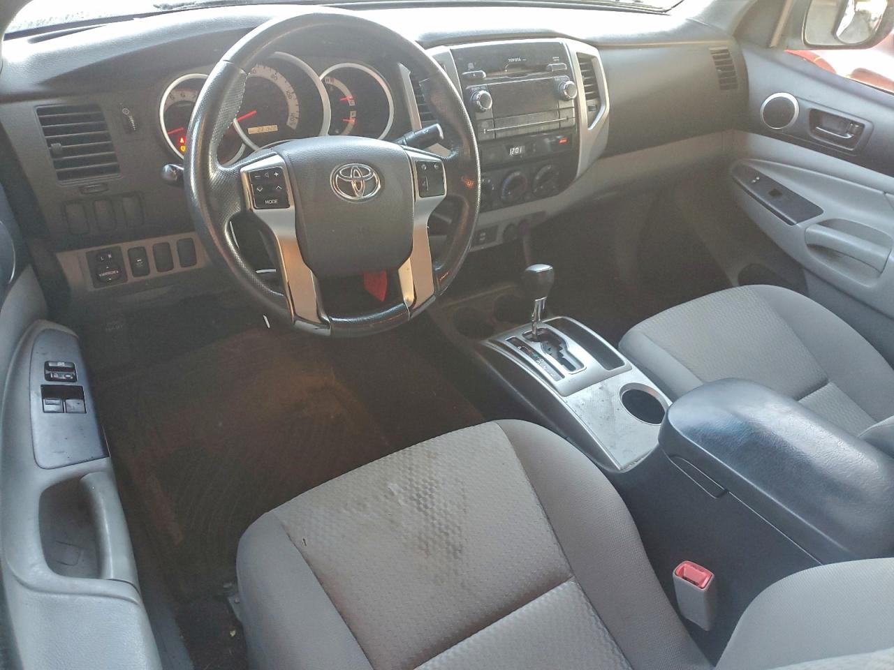 TOYOTA TACOMA PRERUNNER ACCESS CAB