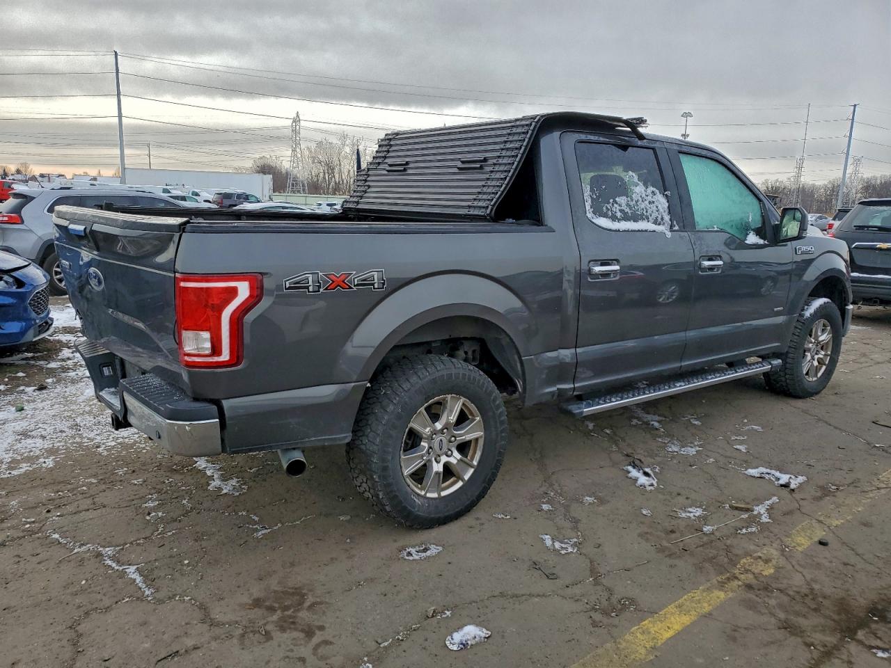 FORD F-150 SUPERCREW