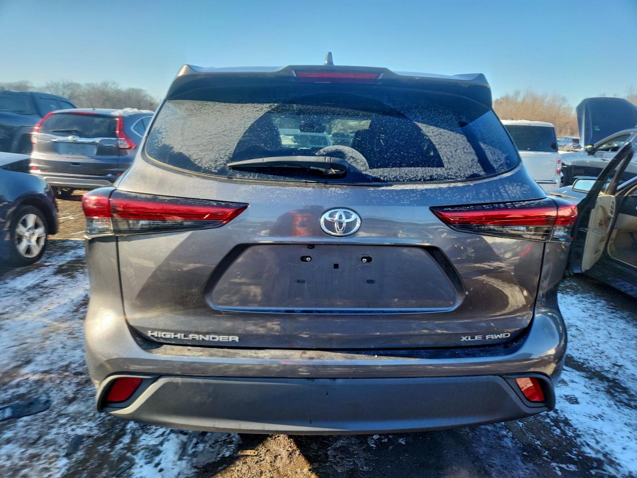 Lot #3317703103 2021 TOYOTA HIGHLANDER
