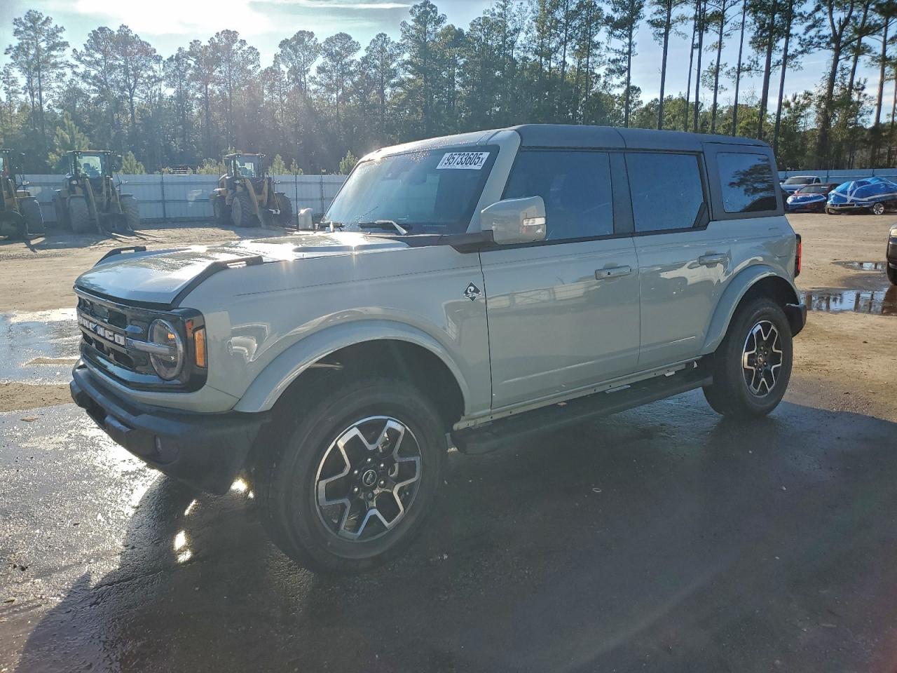 FORD BRONCO OUTER BANKS