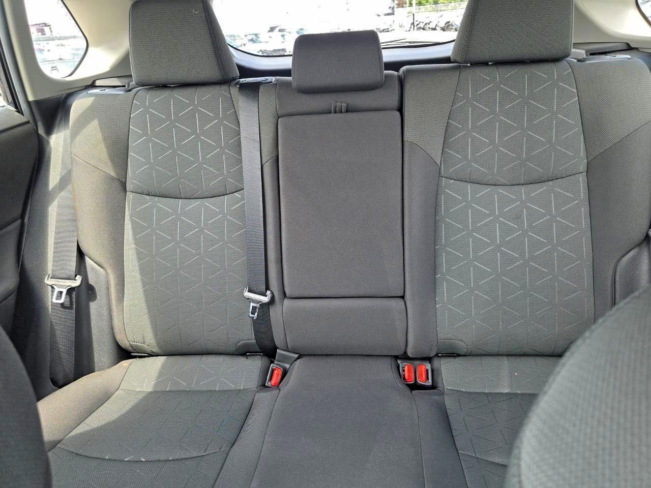 Lot #3318925950 2023 TOYOTA RAV4 XLE