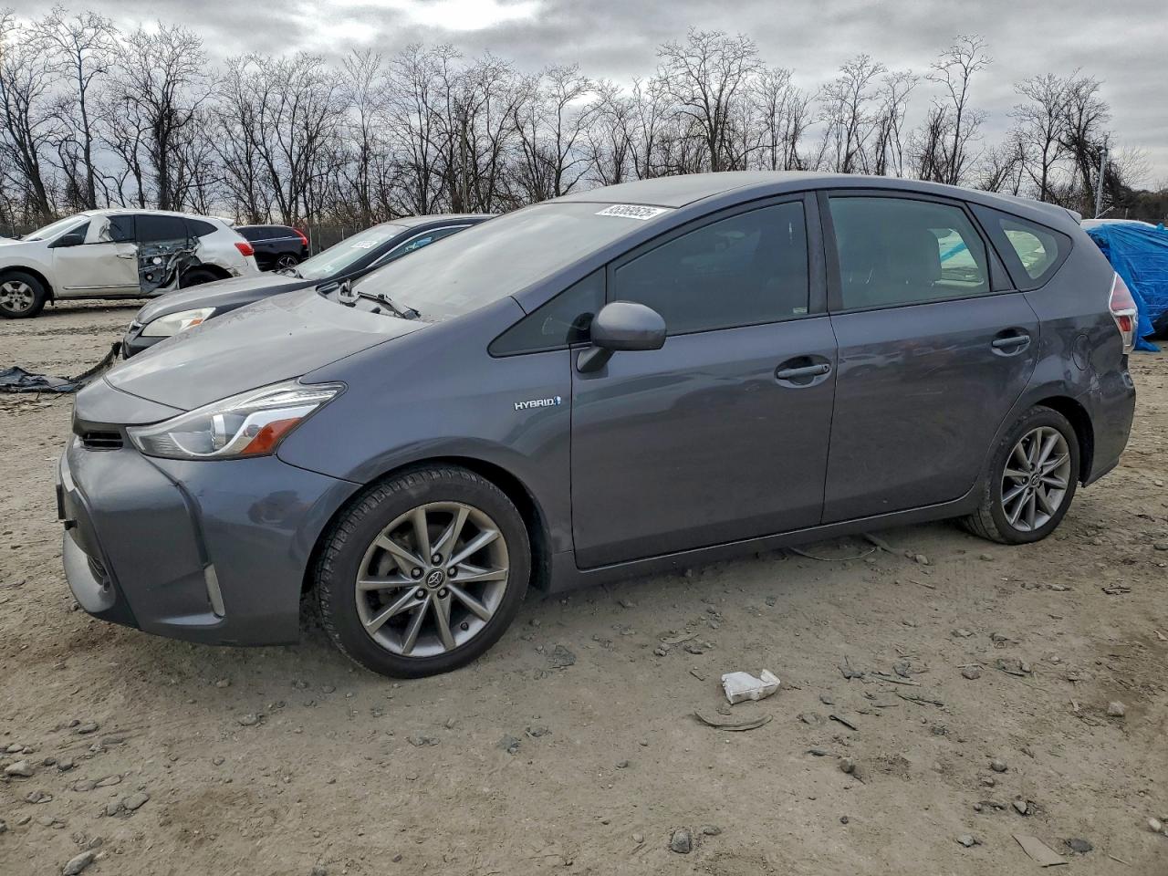 TOYOTA PRIUS V