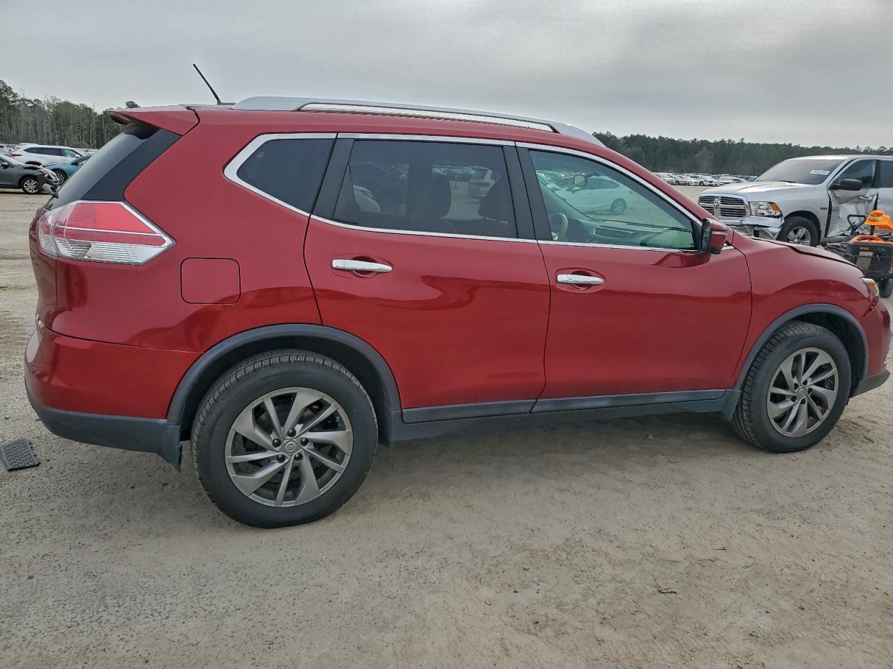 NISSAN ROGUE S