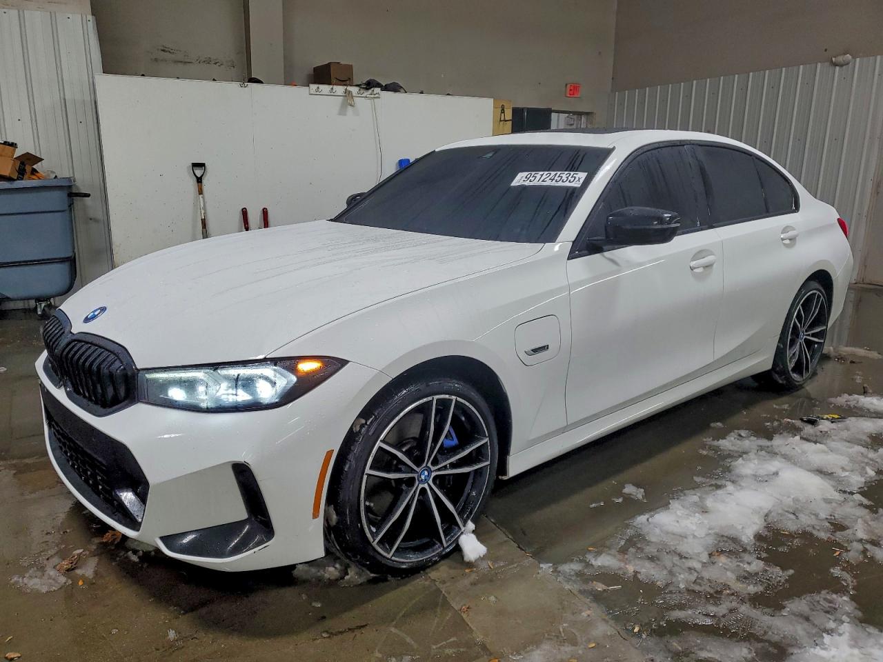 BMW 3 SERIES 330XE