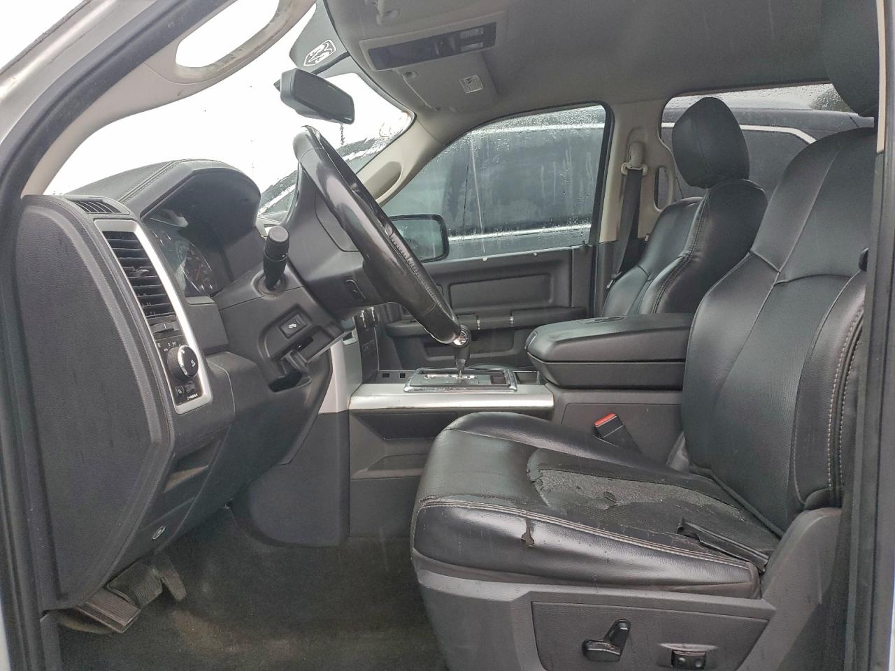 DODGE RAM 1500 SPORT