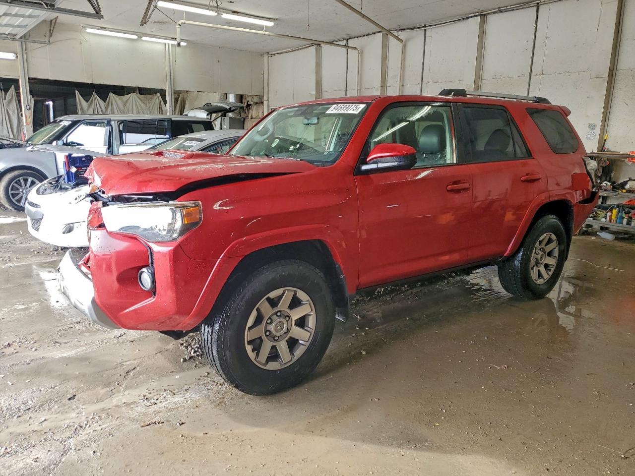 TOYOTA 4RUNNER SR5/SR5 PREMIUM