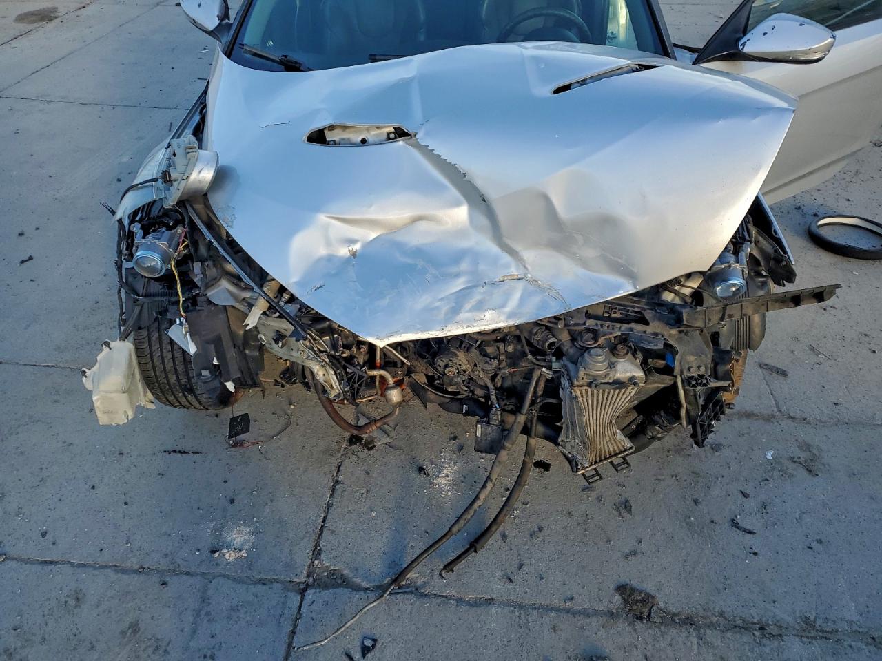 HYUNDAI VELOSTER TURBO