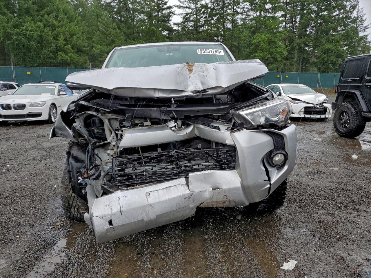 Lot #3316081280 2019 TOYOTA 4RUNNER SR