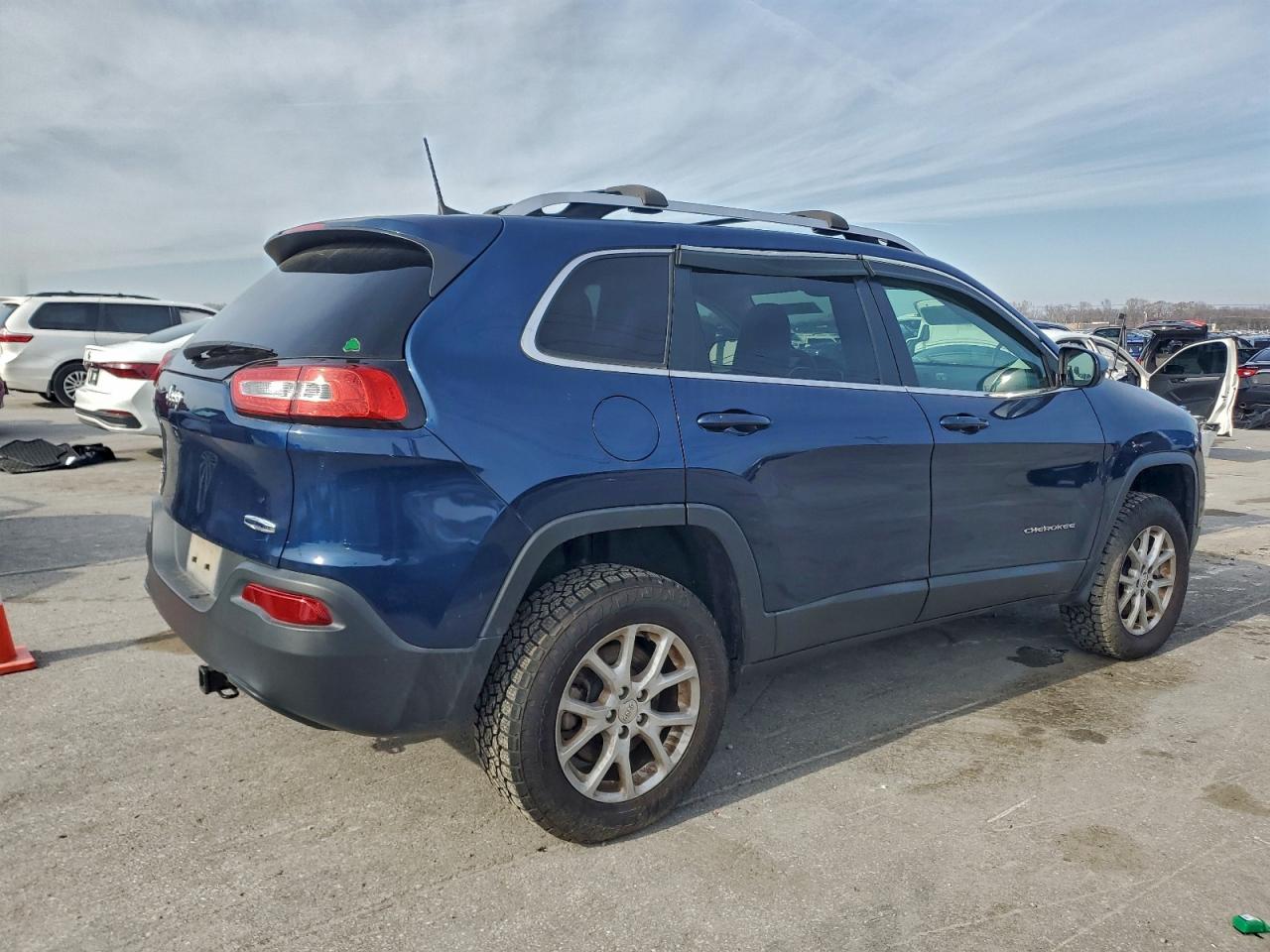 JEEP GRAND CHEROKEE LATITUDE PLUS