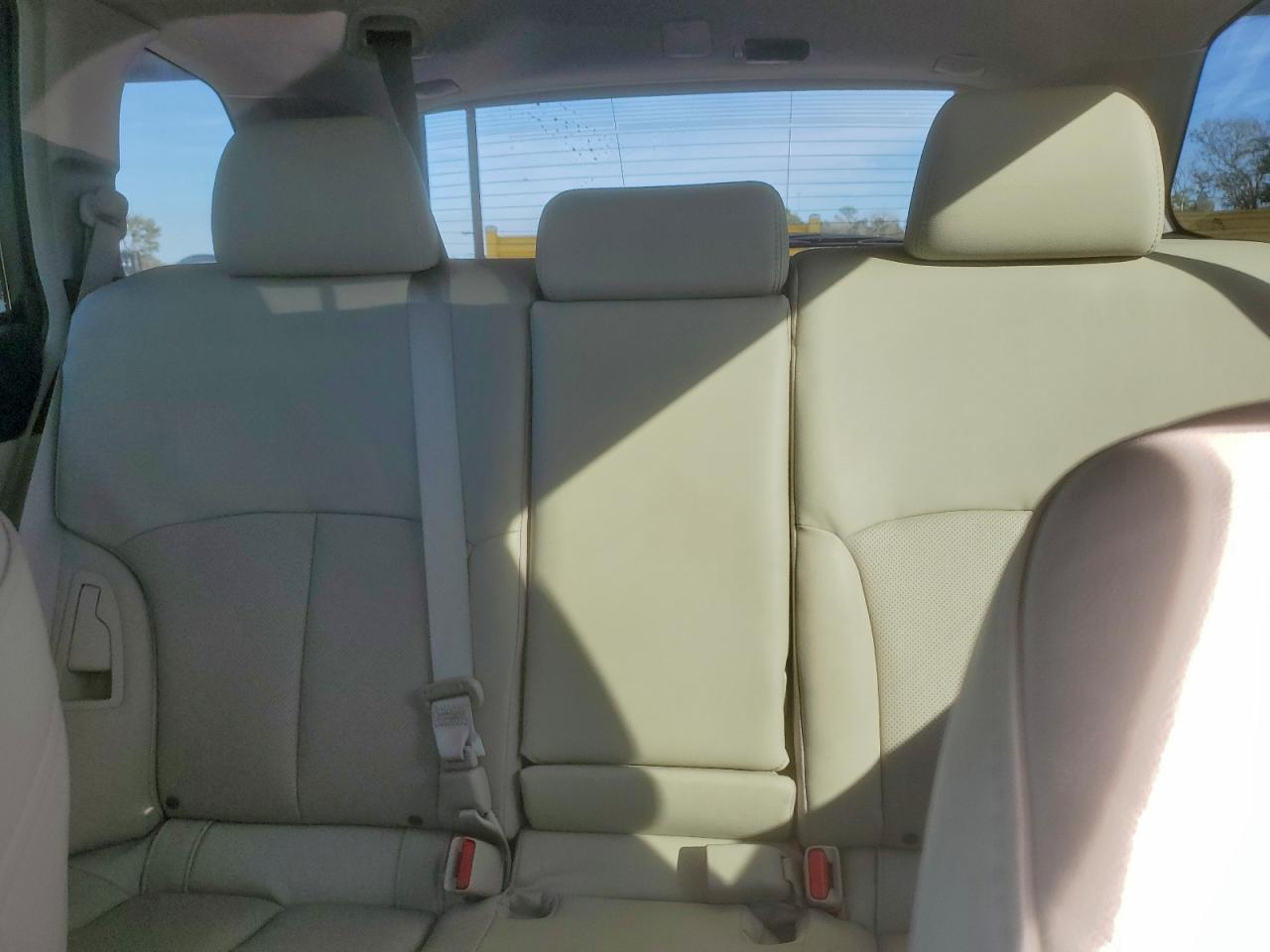 SUBARU OUTBACK 3.6R LIMITED