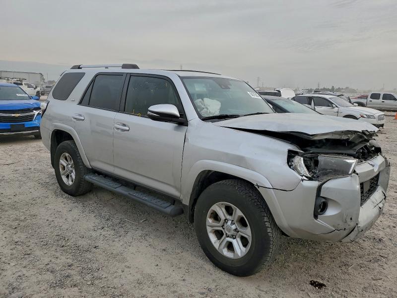 2022 TOYOTA 4RUNNER SR #3317691073