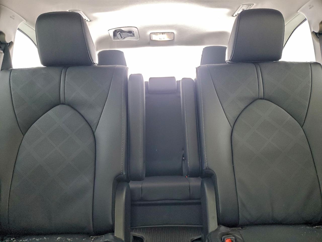 TOYOTA HIGHLANDER LE