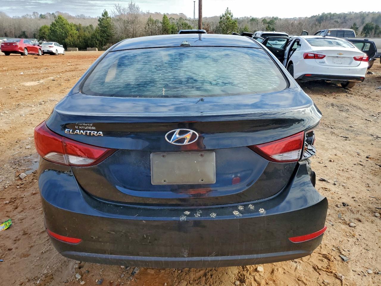 HYUNDAI ELANTRA SE