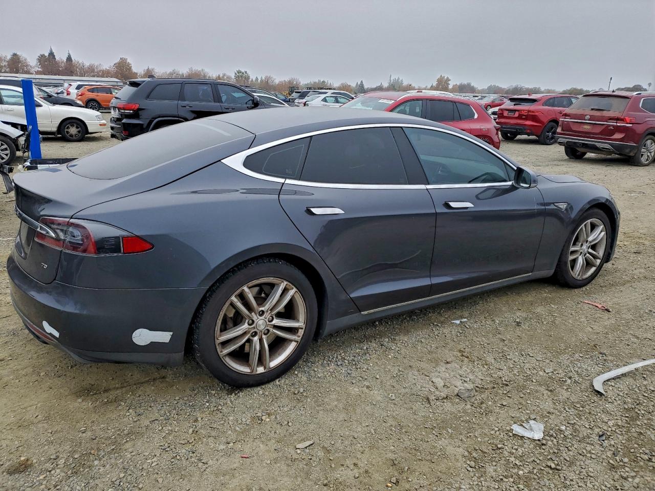 TESLA MODEL S 60