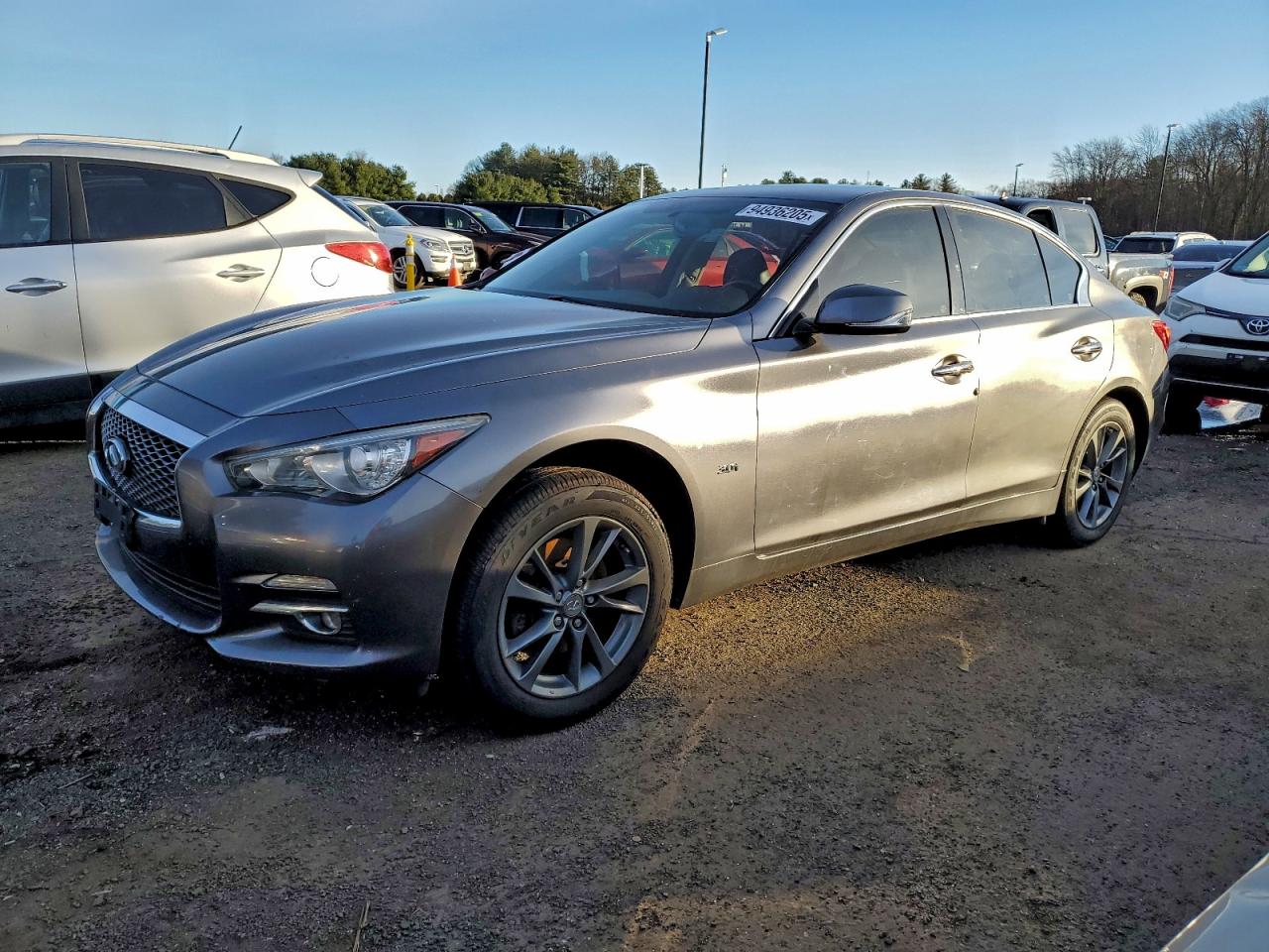 INFINITI Q50 PREMIUM