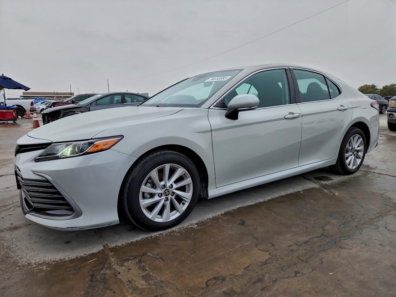 Lot #3310309962 2023 TOYOTA CAMRY LE